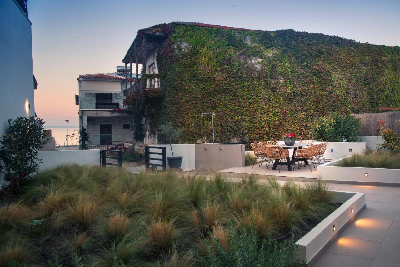 Araliki Suites Polychrono Luaran gambar