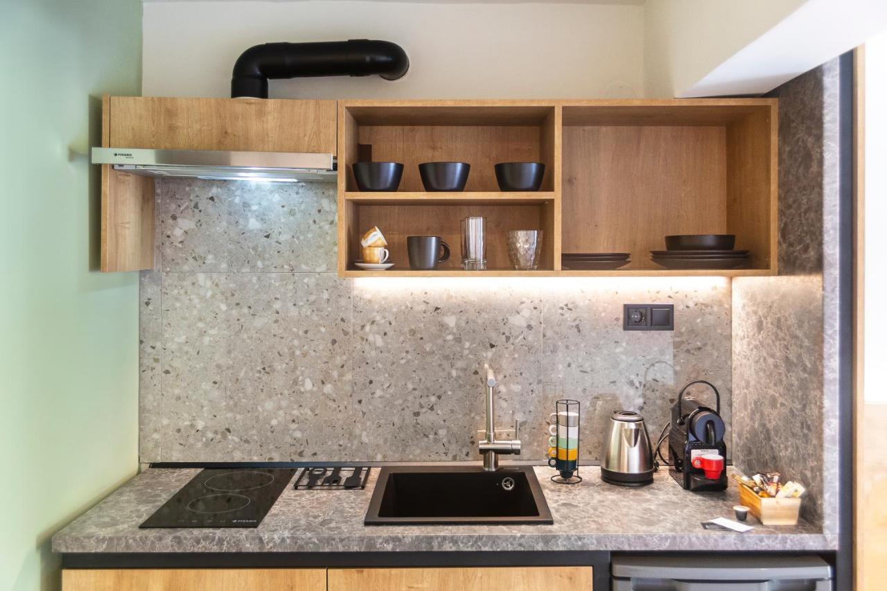 Araliki Suites Polychrono Luaran gambar