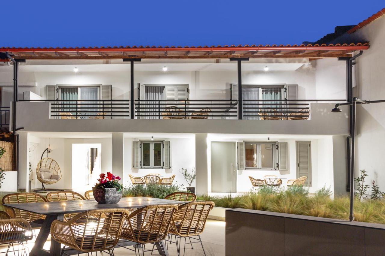 Araliki Suites Polychrono Luaran gambar