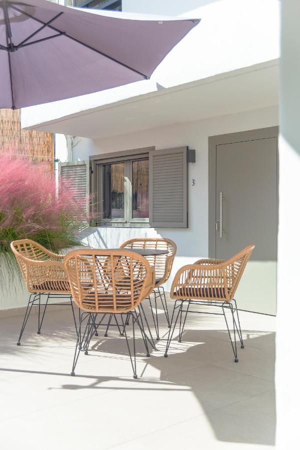 Araliki Suites Polychrono Bilik gambar