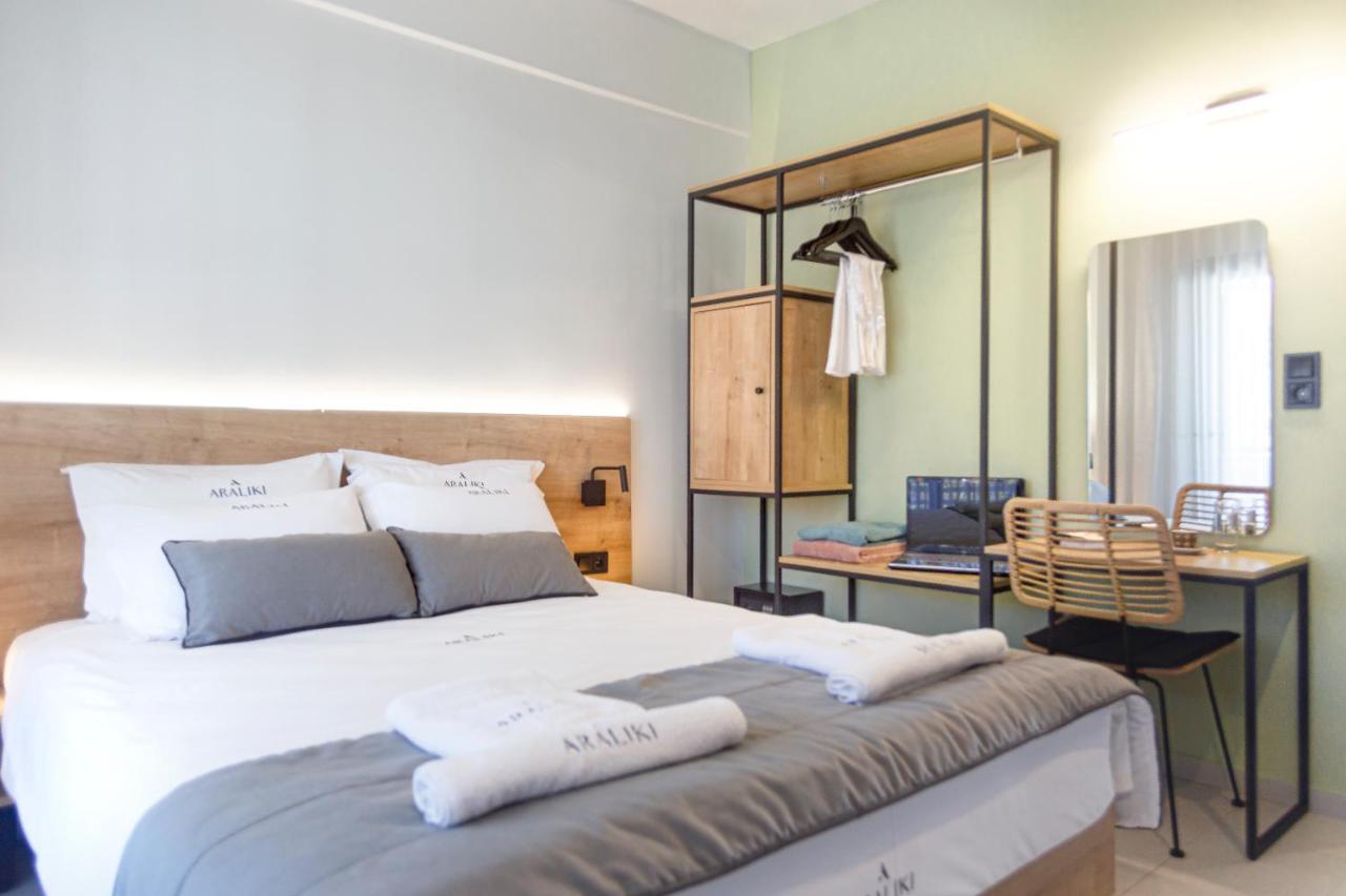 Araliki Suites Polychrono Luaran gambar